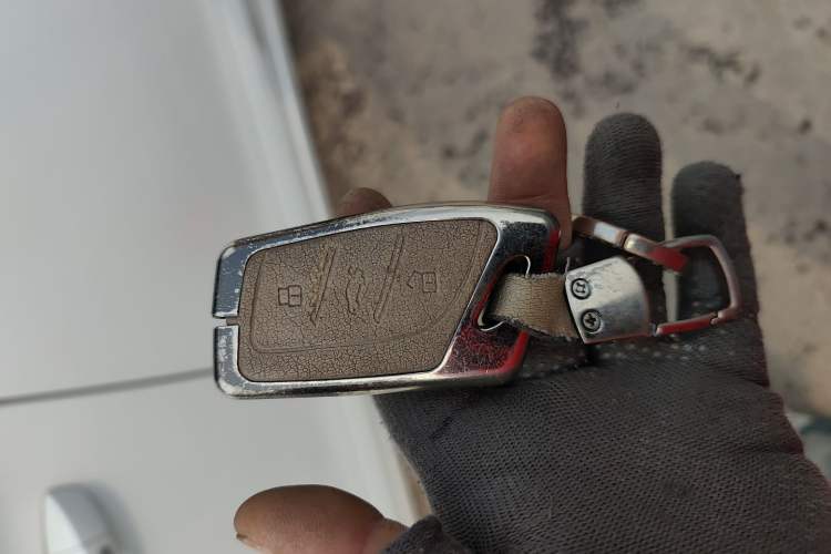 Used Roewe i5 2021 Revised Version 1.5L CVT Diamond Edition Vehicle Key