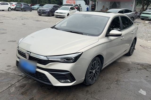 Used Roewe i5 2021 1.5L Manual Diamond Edition