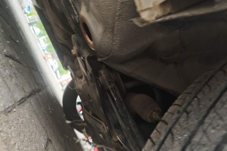 Used Roewe i5 2021 1.5L CVT Diamond Edition Chassis Front Right