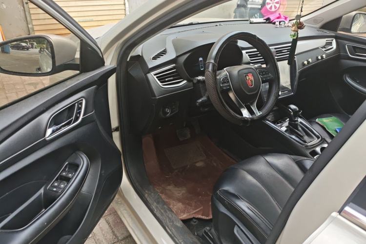 Used Roewe i5 2021 1.5L CVT Diamond Edition Driver Seat