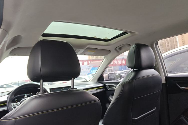 Used Roewe i5 2021 1.5L CVT Diamond Edition Headliner