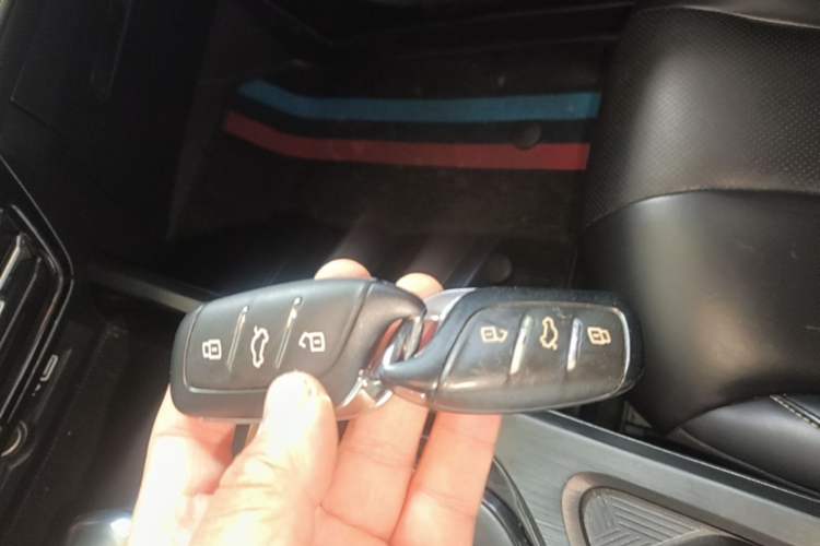 Used Roewe i5 2021 1.5L CVT Diamond Edition Interior 1