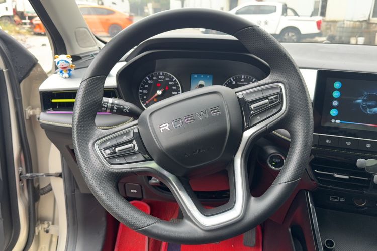 Used Roewe i5 2021 1.5L Manual Diamond Edition Interior 4