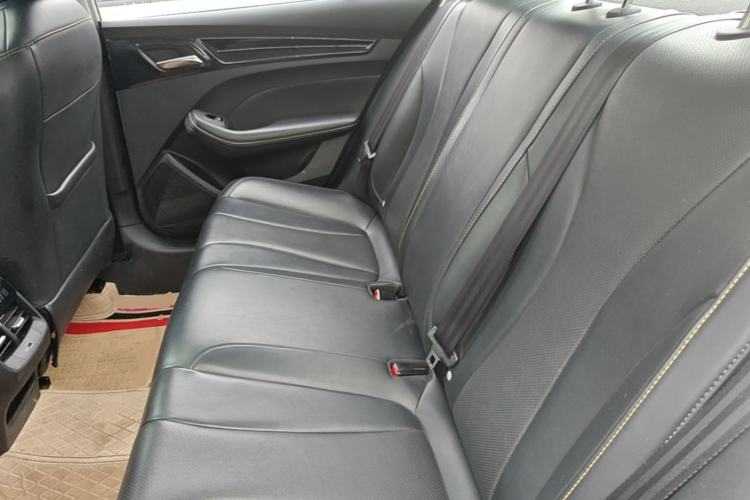 Used Roewe i5 2021 1.5L CVT Diamond Edition Left Rear Seat
