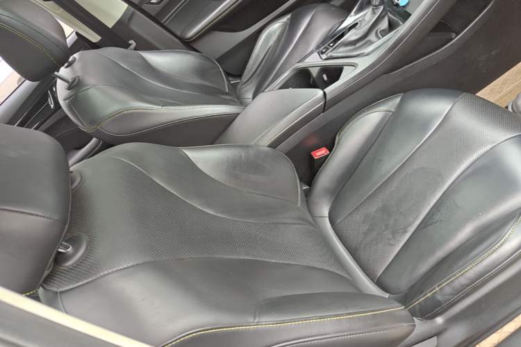 Used Roewe i5 2021 1.5L CVT Diamond Edition Right Front Seat