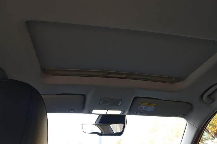 Used Roewe i5 2023 1.5L CVT Flagship Edition Headliner