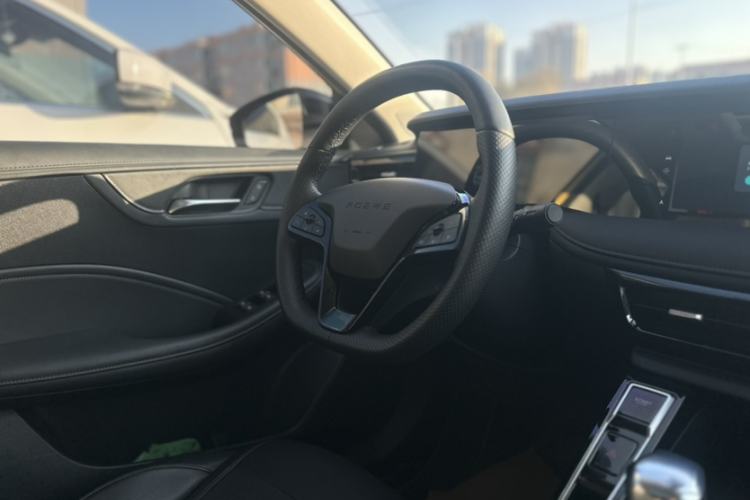 Used Roewe i5 2023 1.5L CVT Flagship Edition Interior 5