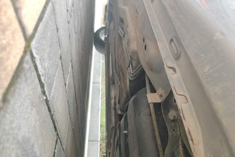 Used Roewe i5 2023 1.5L Manual Comfort Edition Chassis Rear Left