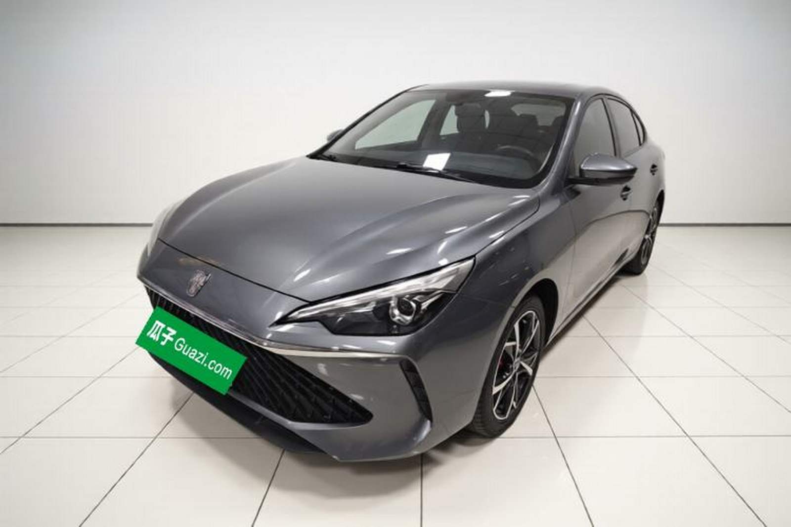 Фото Roewe с площадки