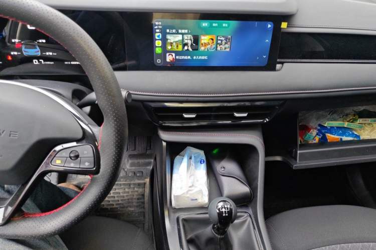 Used Roewe i5 2023 1.5L Manual Comfort Edition Audio And AC Panel