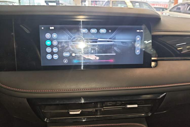 Used Roewe i5 2023 1.5L CVT Luxury Edition Audio And AC Panel