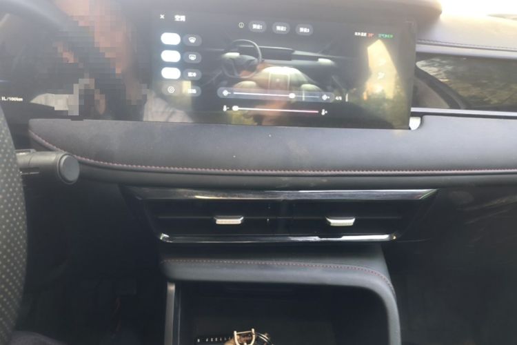 Used Roewe i5 2023 1.5L Manual Comfort Edition Audio And AC Panel