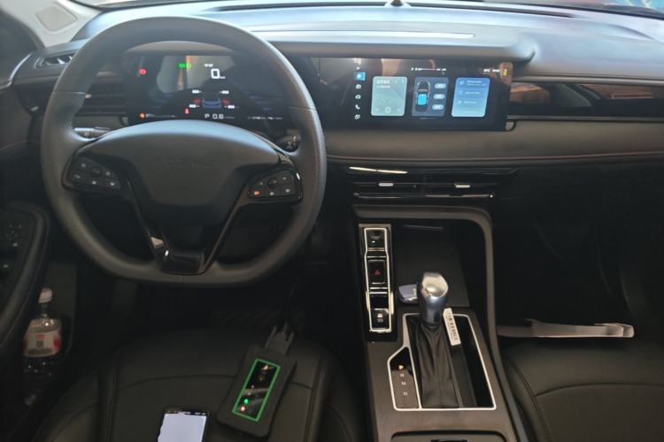 Used Roewe i5 2023 1.5L CVT Luxury Edition Center Console