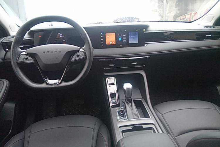 Used Roewe i5 2023 1.5L CVT Luxury Edition Center Console