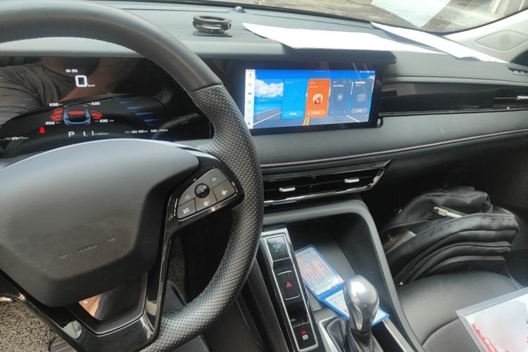 Used Roewe i5 2023 1.5L CVT Luxury Edition Center Console