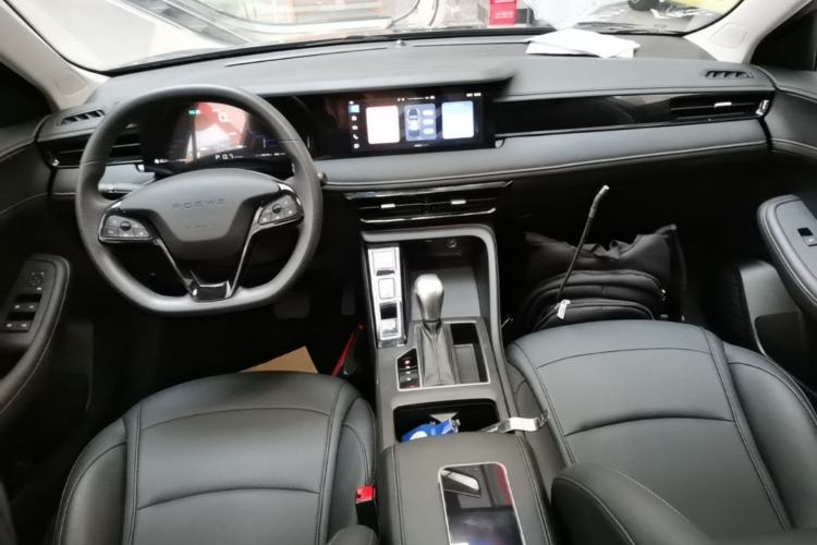 Used Roewe i5 2023 1.5L CVT Luxury Edition Center Console