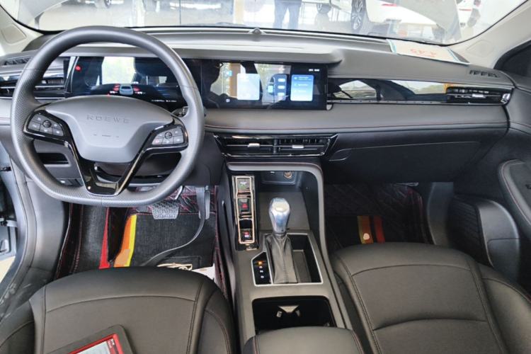 Used Roewe i5 2023 1.5L CVT Luxury Edition Center Console