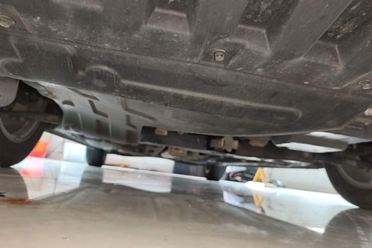 Used Roewe i5 2023 1.5L CVT Luxury Edition Chassis Front