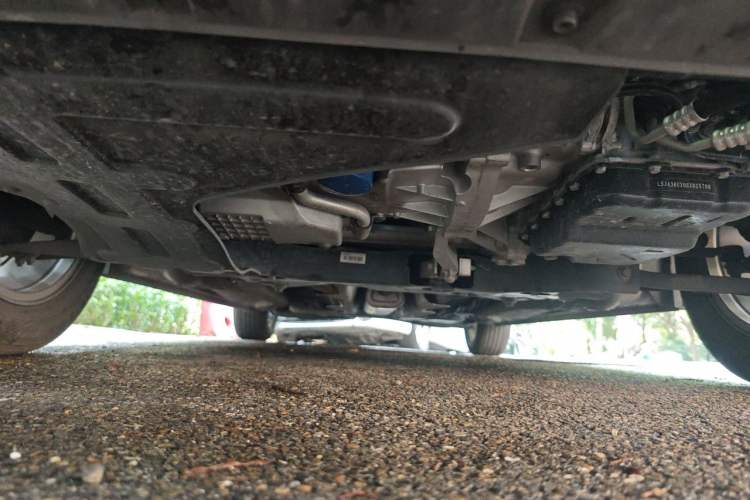 Used Roewe i5 2023 1.5L CVT Luxury Edition Chassis Front