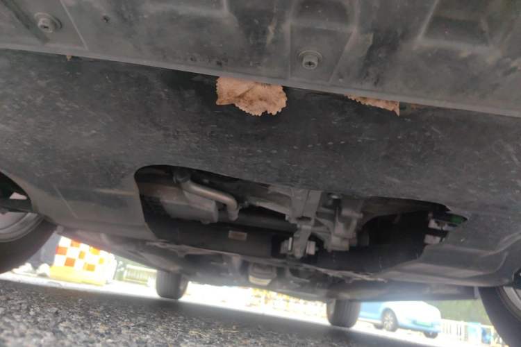 Used Roewe i5 2023 1.5L Manual Comfort Edition Chassis Front