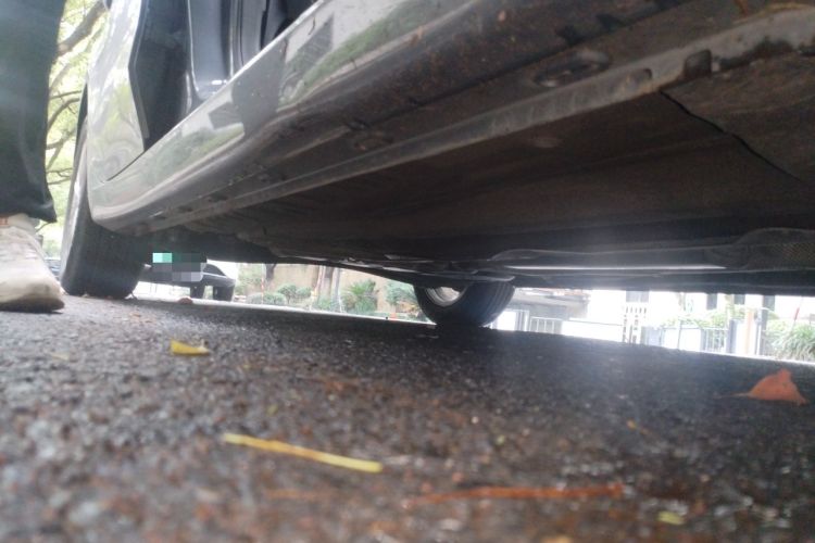 Used Roewe i5 2023 1.5L Manual Comfort Edition Chassis Front Right