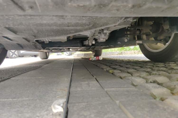 Used Roewe i5 2023 1.5L Manual Comfort Edition Chassis Front