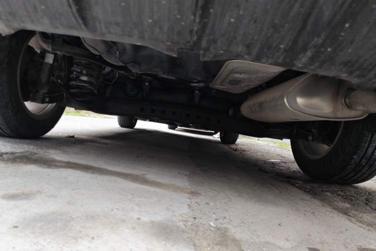 Used Roewe i5 2023 1.5L Manual Comfort Edition Chassis Rear