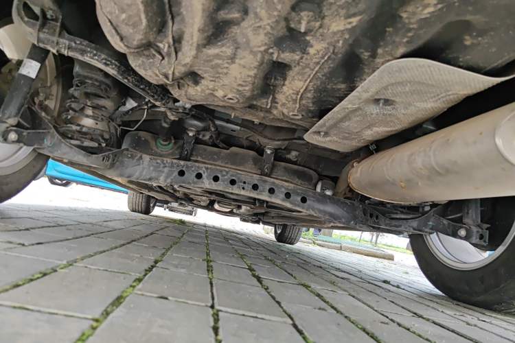 Used Roewe i5 2023 1.5L Manual Comfort Edition Chassis Rear