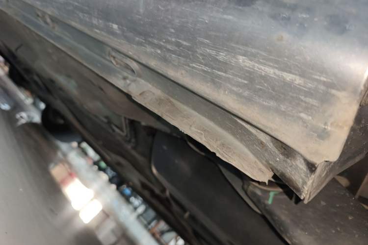 Used Roewe i5 2023 1.5L CVT Luxury Edition Chassis Rear Left