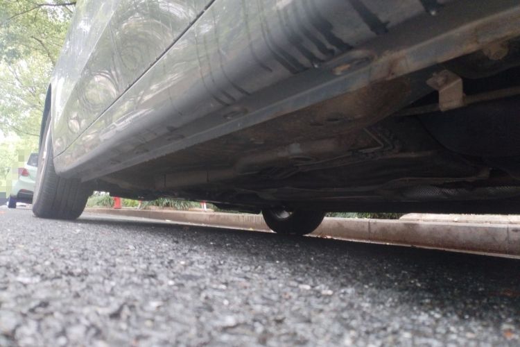 Used Roewe i5 2023 1.5L Manual Comfort Edition Chassis Rear Left