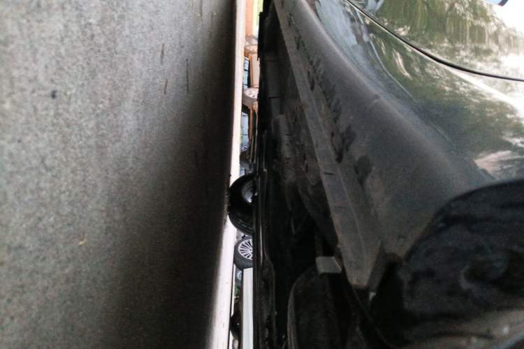 Used Roewe i5 2023 1.5L Manual Comfort Edition Chassis Rear Left