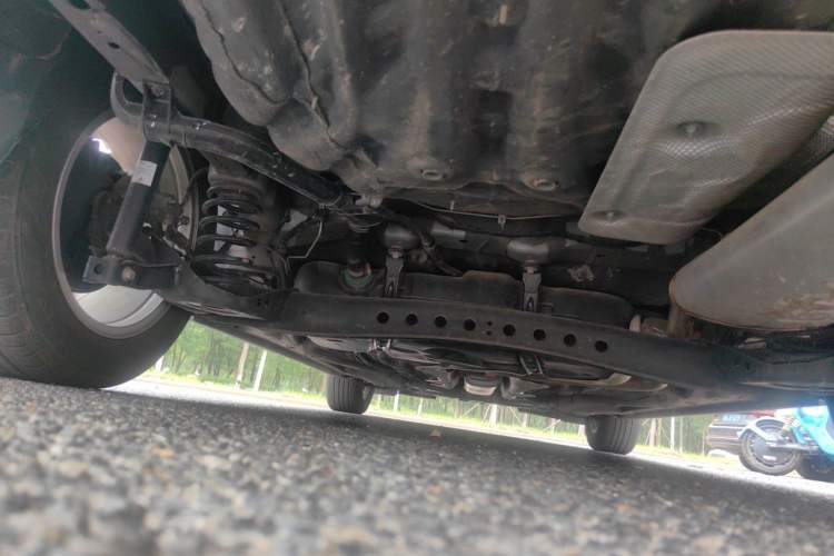 Used Roewe i5 2023 1.5L Manual Comfort Edition Chassis Rear