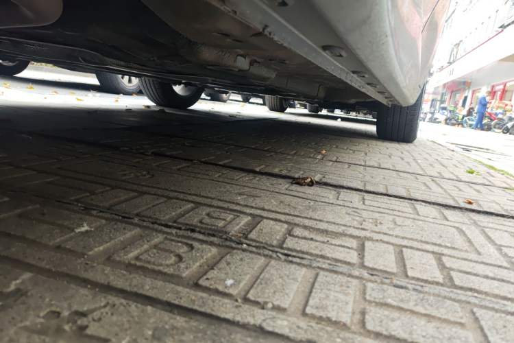 Used Roewe i5 2023 1.5L CVT Luxury Edition Chassis Rear Right