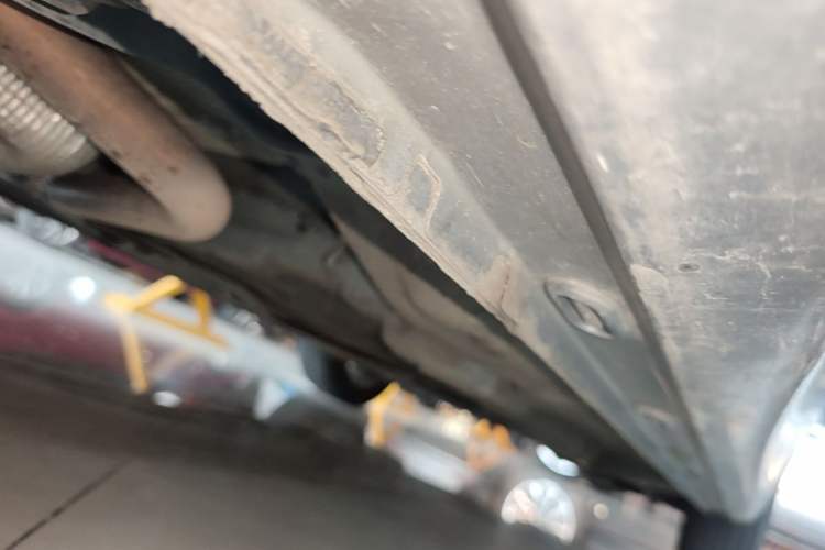 Used Roewe i5 2023 1.5L CVT Luxury Edition Chassis Rear Right
