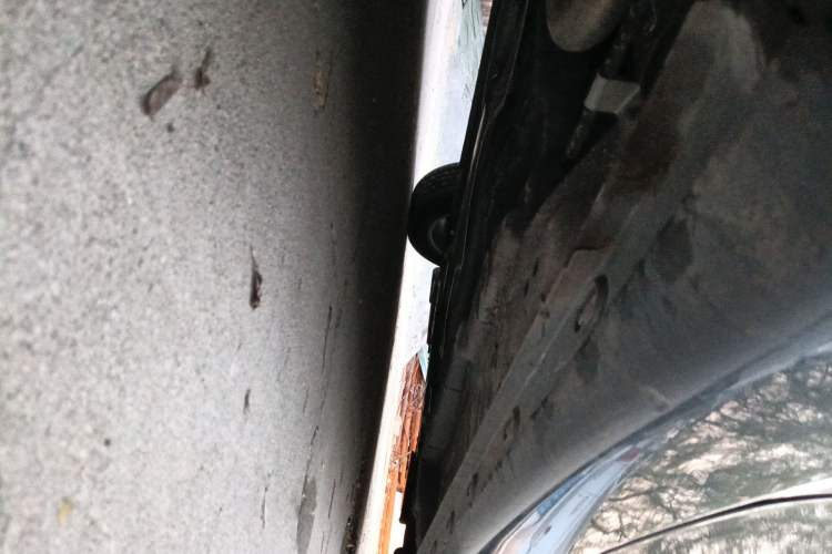 Used Roewe i5 2023 1.5L Manual Comfort Edition Chassis Rear Right