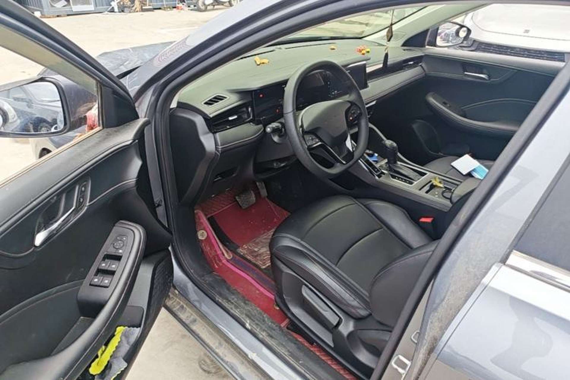 Used Roewe i5 2023 1.5L CVT Luxury Edition Driver Seat