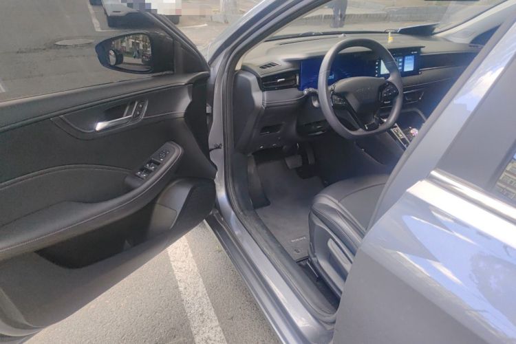 Used Roewe i5 2023 1.5L CVT Luxury Edition Driver Seat