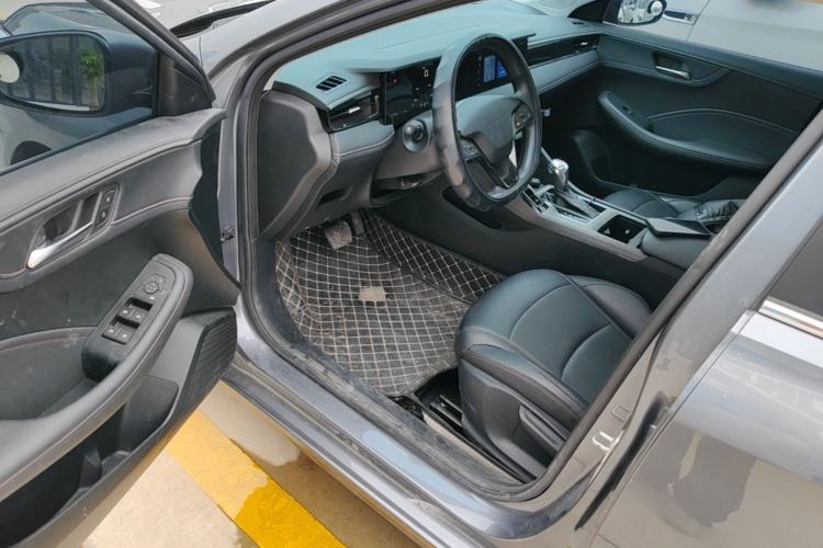 Used Roewe i5 2023 1.5L CVT Luxury Edition Driver Seat