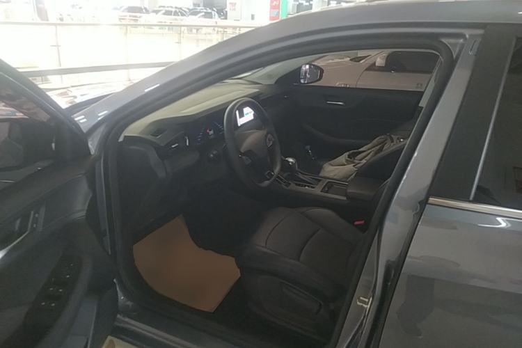 Used Roewe i5 2023 1.5L CVT Luxury Edition Driver Seat