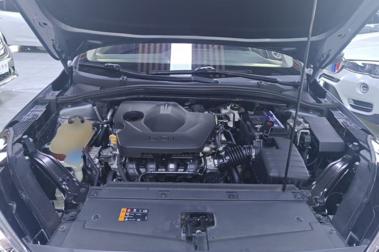 Used Roewe i5 2023 1.5L CVT Luxury Edition Engine Bay