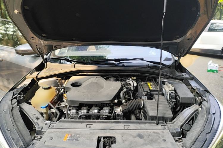 Used Roewe i5 2023 1.5L CVT Luxury Edition Engine Bay