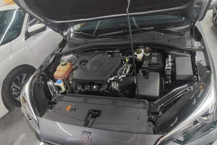 Used Roewe i5 2023 1.5L CVT Luxury Edition Engine Bay