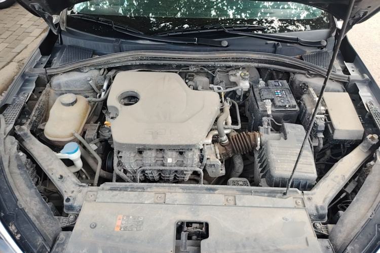 Used Roewe i5 2023 1.5L CVT Luxury Edition Engine Bay