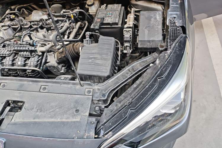 Used Roewe i5 2023 1.5L Manual Comfort Edition Engine Bay Left