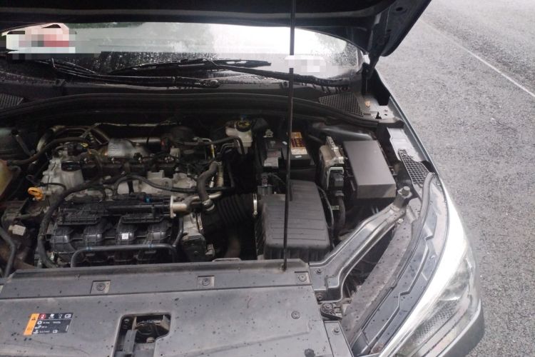 Used Roewe i5 2023 1.5L Manual Comfort Edition Engine Bay Left