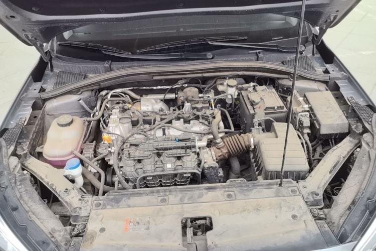 Used Roewe i5 2023 1.5L CVT Luxury Edition Engine Bay