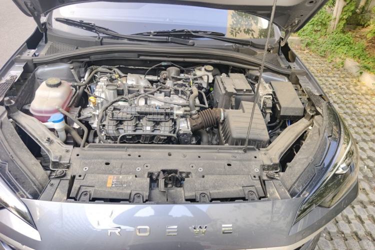 Used Roewe i5 2023 1.5L Manual Comfort Edition Engine Bay