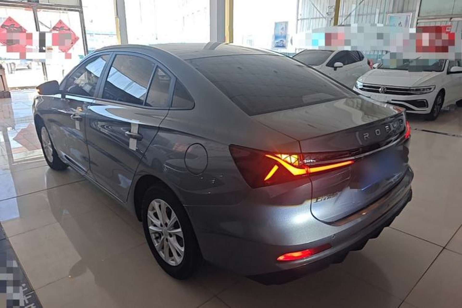 Used Roewe i5 2023 1.5L Manual Comfort Edition Exterior 2