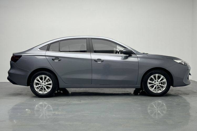 Used Roewe i5 2023 1.5L CVT Luxury Edition Exterior 2