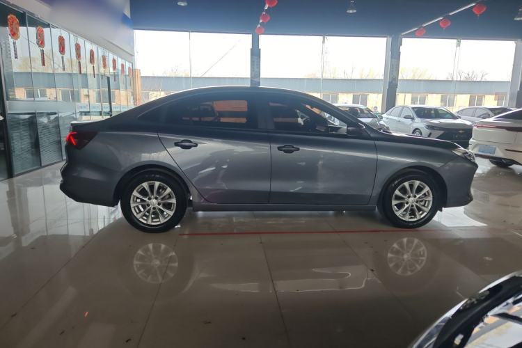 Used Roewe i5 2023 1.5L Manual Comfort Edition Exterior 2